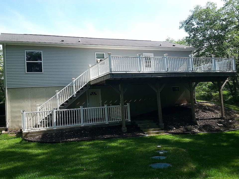 2nd image of 15 Brown St