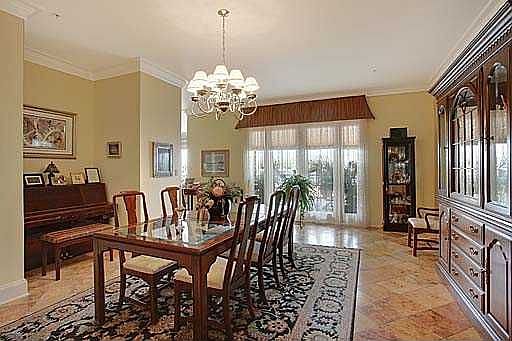 2nd image of 232 Lake Marina Dr APT 2D