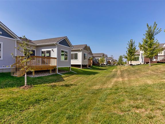 5th image of 9385 Verdi Ln