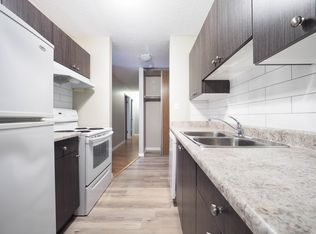 Blue Quill Gardens, Edmonton, AB T6J 4G6