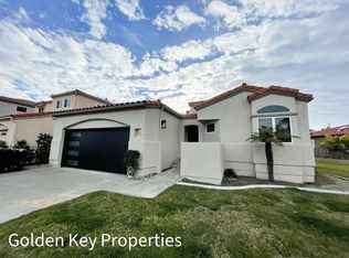 7587 Navigator Cir, Carlsbad, CA 92011