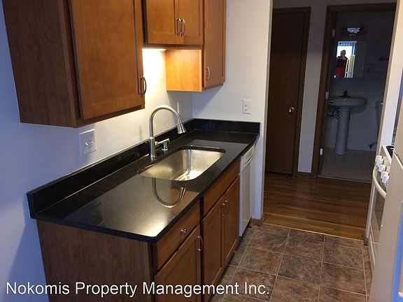 3rd image of 6601 11th Ave S #5297895