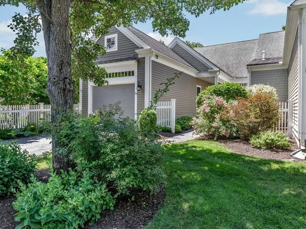 14 Turnberry Road, Bourne, MA 02532