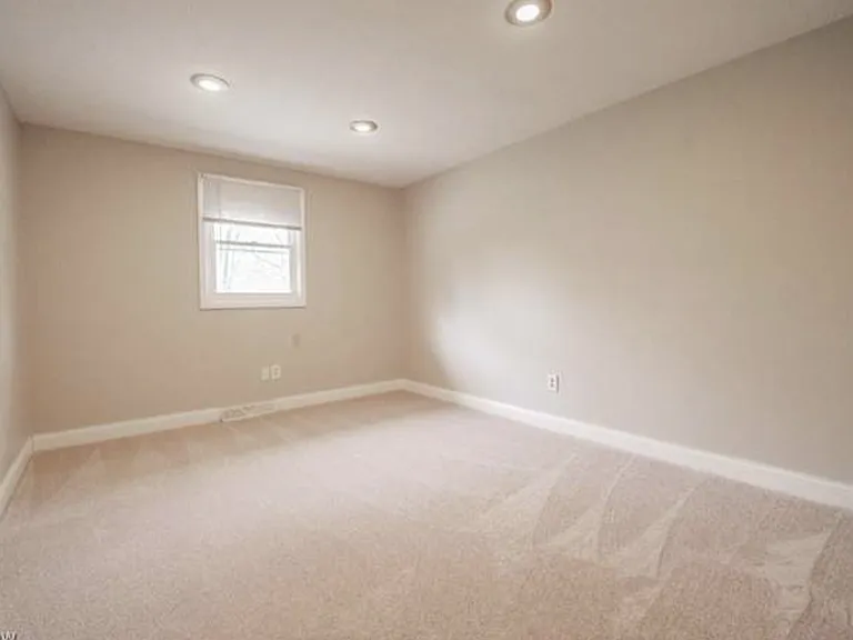 1980 Radcliffe Dr — Photo 22