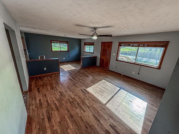 3rd image of 6000 Barren River Rd