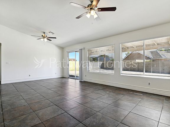 4th image of 7704 W San Juan Ave