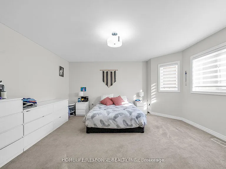 5 Gooseman Cres — Photo 25