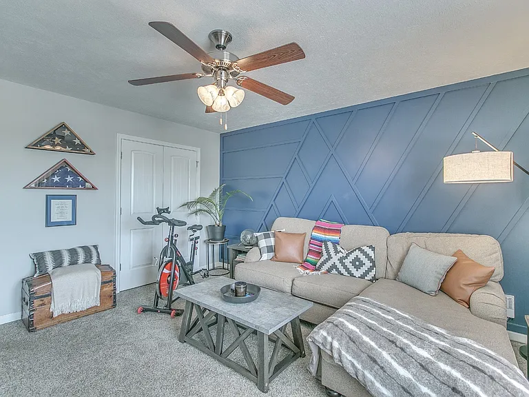 3404 Tourmaline Dr — Photo 10