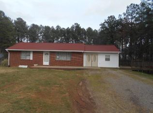 3168 Green Pond Rd, Chatham, VA 24531