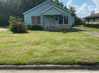321 W 17th St, Port Arthur, TX 77640