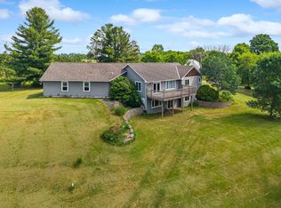1729 N Bear Lake Dr, Dresser, WI 54009