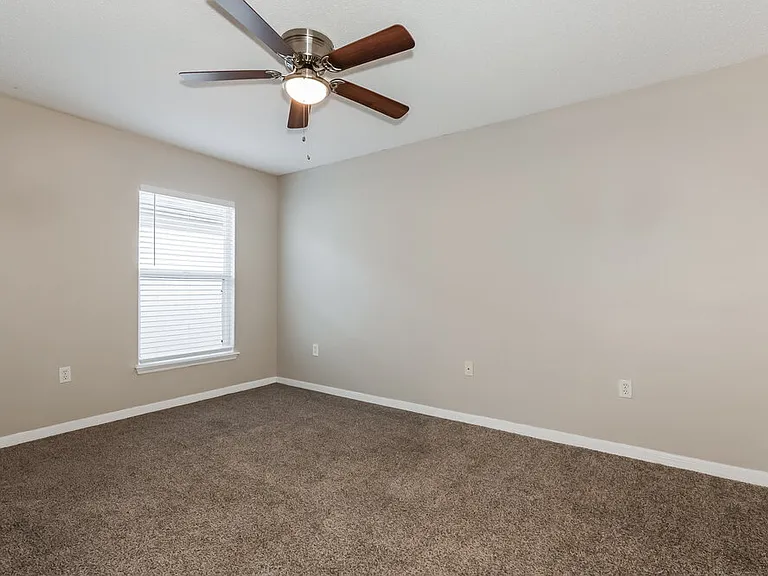 5919 Lake Front Dr — Photo 13