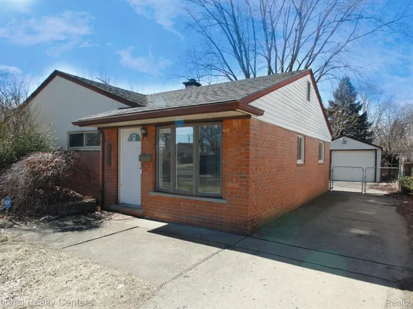 27745 Alger Blvd, Madison Heights, MI 48071