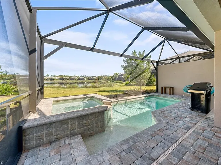6421 Carnival Rd — Photo 27