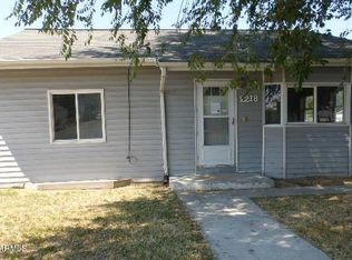 2218 S 5th Ave, Yakima, WA