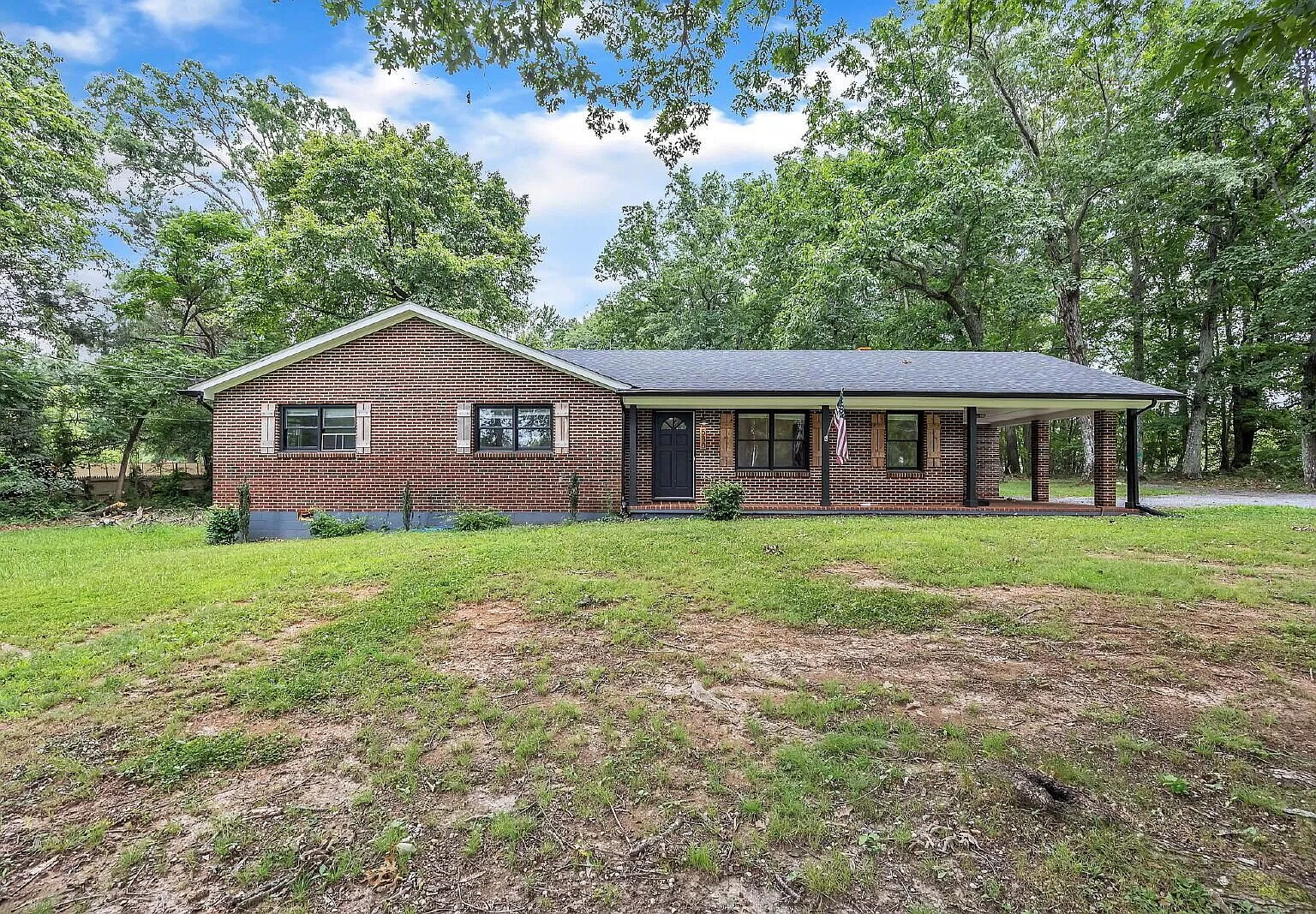 580 Dixie Airport Road — Photo 1