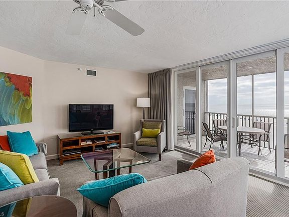 5th image of 6620 Estero Blvd #706