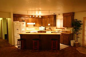 4th image of 4054 Meade St