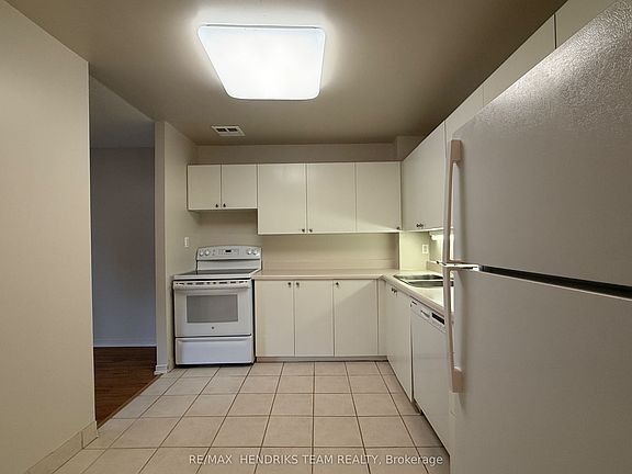 2nd image of 128 Saint Augustine Dr #119