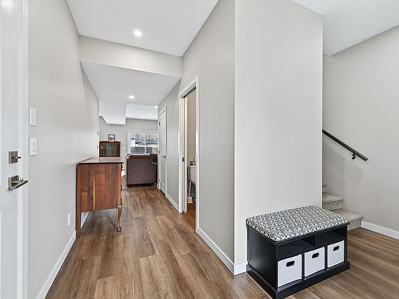 3rd image of 2683 Ord Rd #164