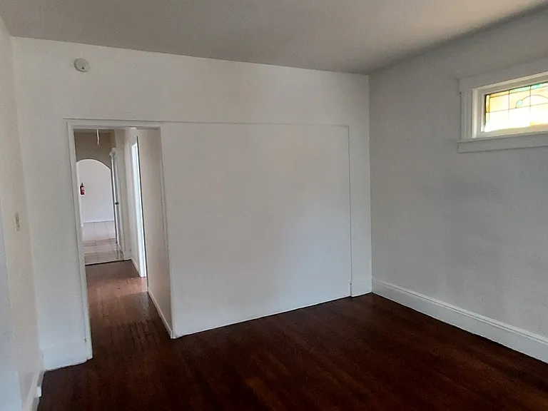 463 E 23rd St #1 — Photo 7
