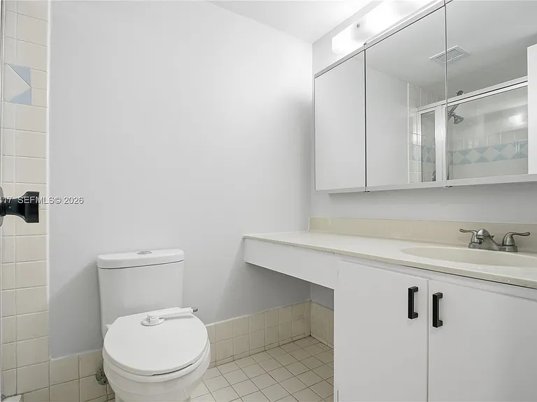 16570 NE 26th Ave #5A — Photo 14