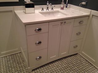 3980 Elmwood Rd, Cleveland Heights, OH 44121