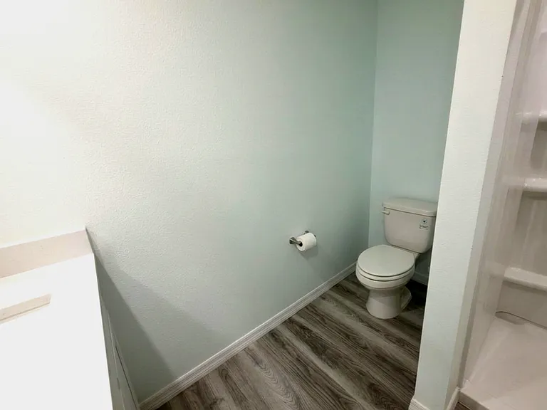 5220 Berry Bay Ave #5220 — Photo 17