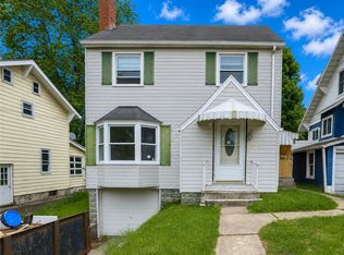 514 Riverview Dr, New Kensington, PA 15068