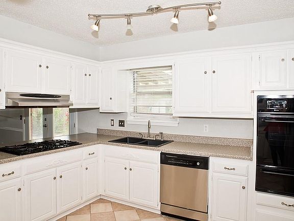 2nd image of 4128 Monica Dr