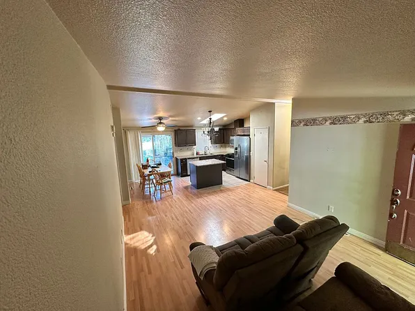 6008 W Park Dr, Ione, CA 95640