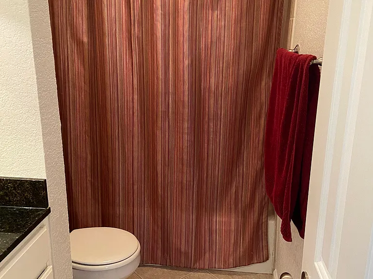 1445 Monroe Dr NE — Photo 11