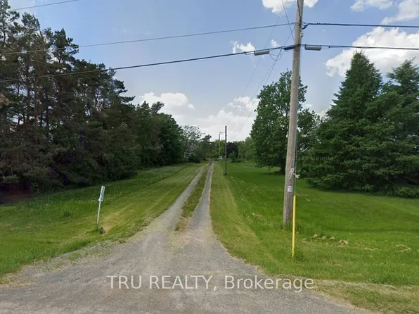 12013 Hogaboam Rd, North Dundas, ON K0E 1J0