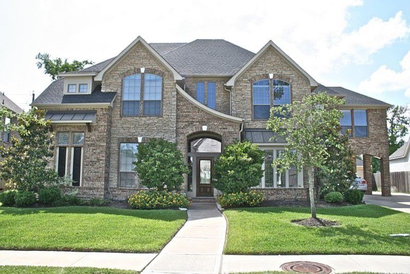 1st image of 2823 Taylorcrest