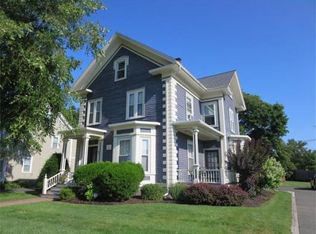 5 Holten St, Danvers, MA 01923