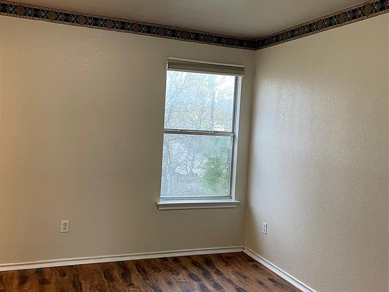 1013 Christopher Ave #A — Photo 11