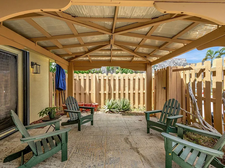 99 Lake Arbor Dr — Photo 5