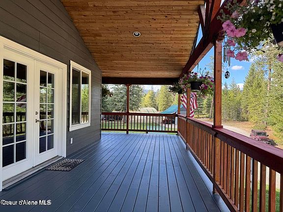 2nd image of 4058 W Seasons Rd