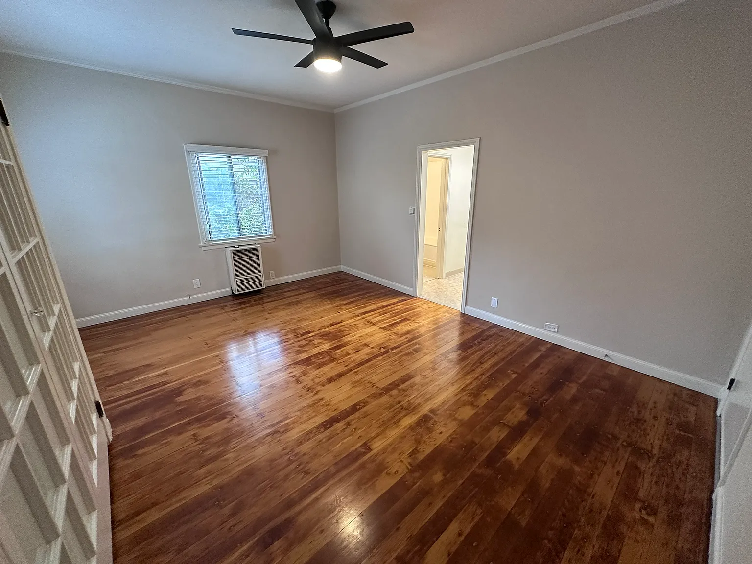 Studio, 360 sqft, $1,795 — Photo 2