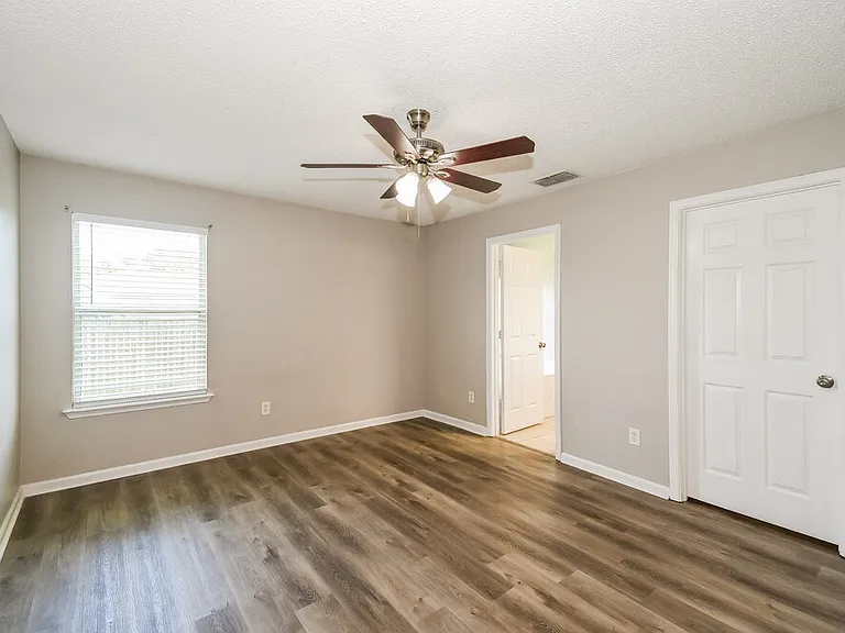6875 Recreation Trl — Photo 8