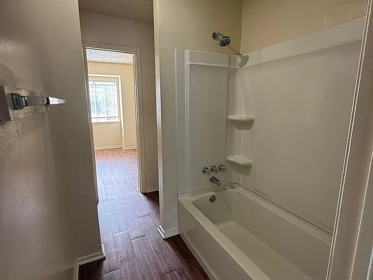 8727 Granite Dr — Photo 4