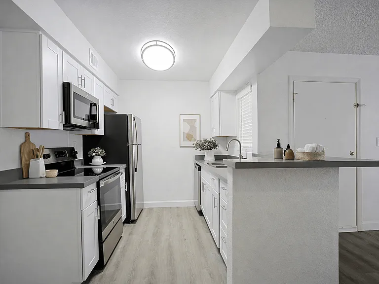 Northerly Apartments — Photo 9