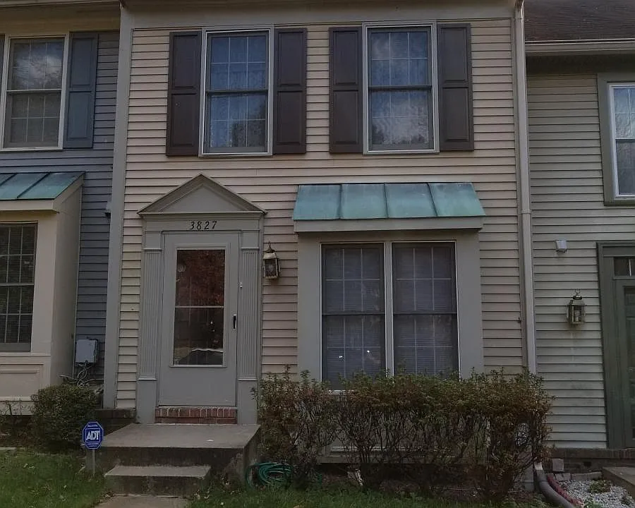 3827 Water Drop Ct