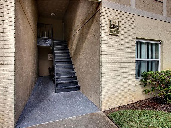 4th image of 9908 Sweepstakes Ln APT 8