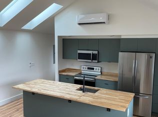 4010 SE 64th Ave #B, Portland, OR 97206