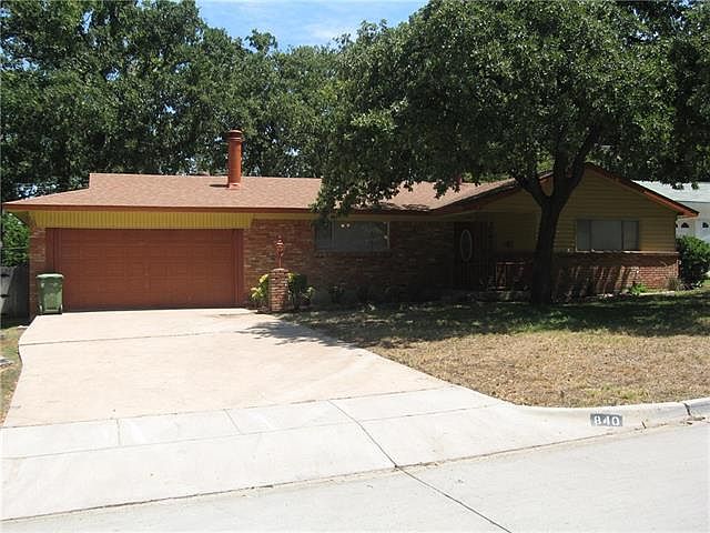 1st image of 840 Patti Dr