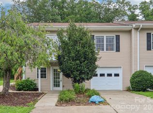 3311 Sandy Dr #1, Hendersonville, NC 28792