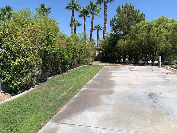 2nd image of 8175 Arville St #138