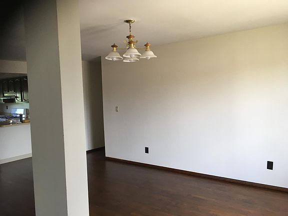 DINING ROOM, VERY LARGE OVERSIZED CAN FIT 8 CHAIRS AROUND TABLE