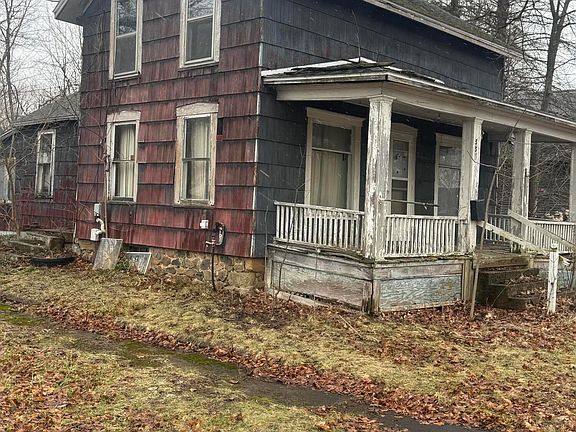 3rd image of 331 S Main St